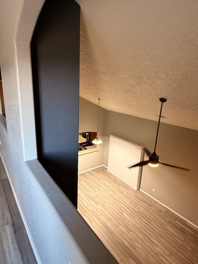 Building Photo - 2103 N Ensenada Cir SE