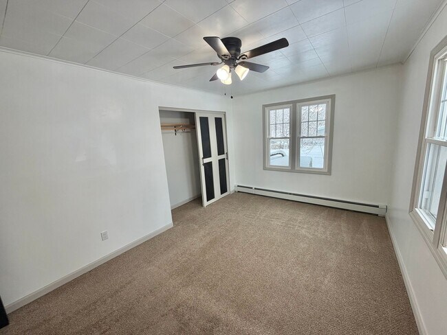 Building Photo - PRICE REDUCED!! Gorgeous Newly Renovated 4 BR, 2 BA on .71 acres