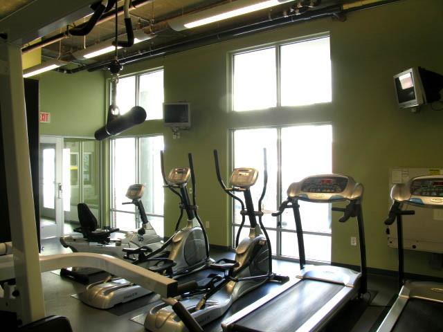 Building Photo - 620 Glen Iris Dr NE