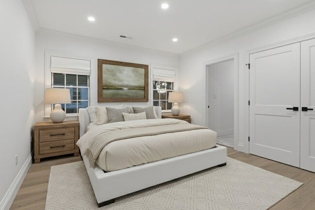 Building Photo - 959 Chestnut St