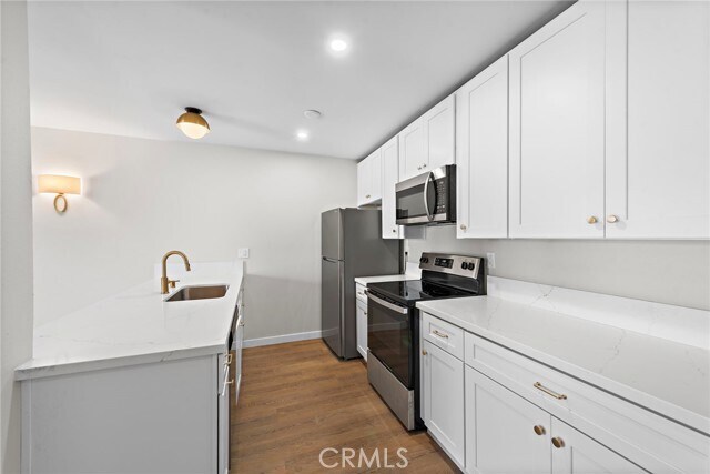 Building Photo - 6679 Linda Vista Rd