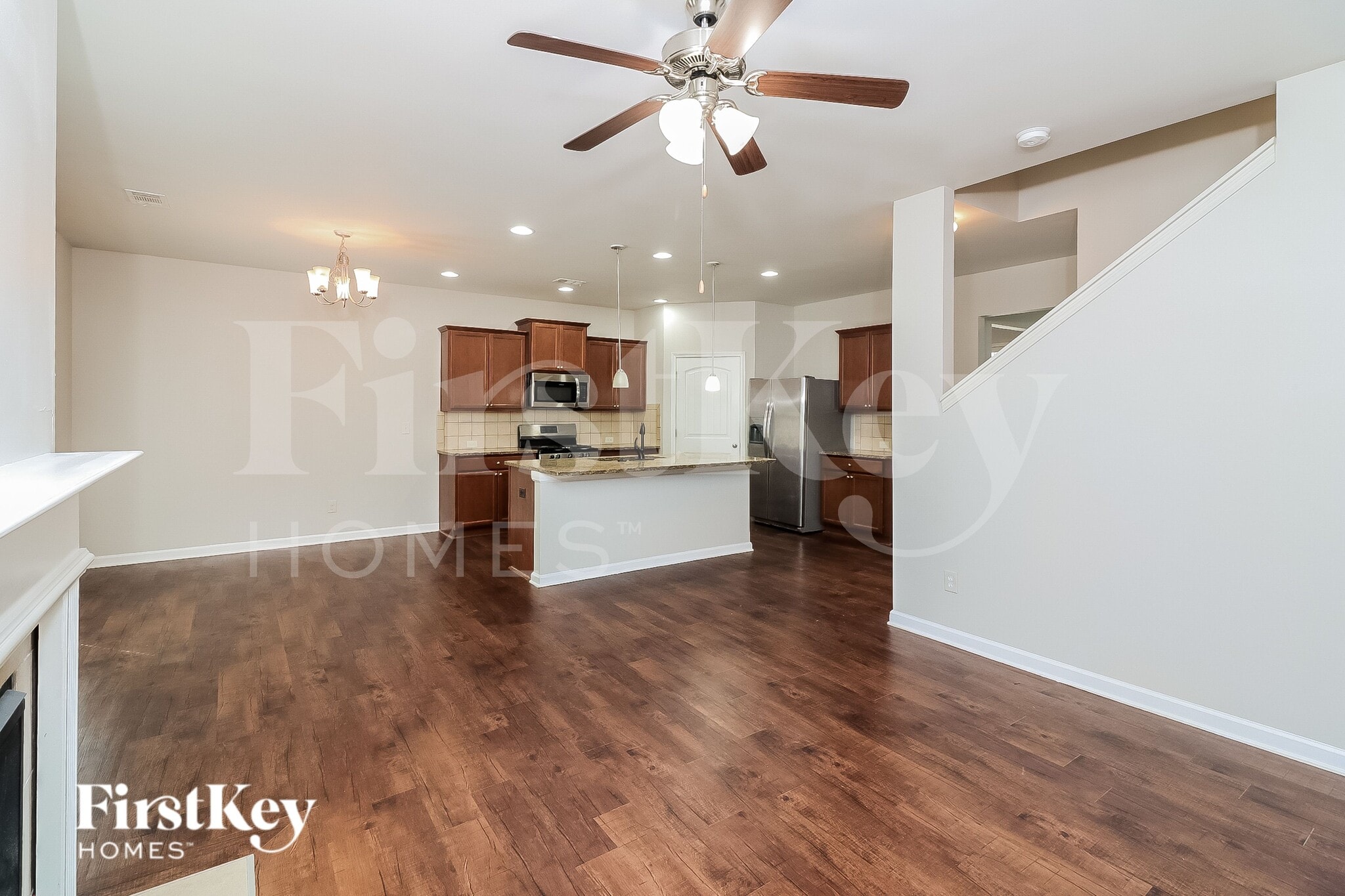 Building Photo - 404 Silverwood Dr