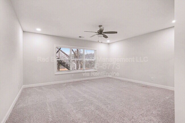 Building Photo - 7907 Moon Hl Pl