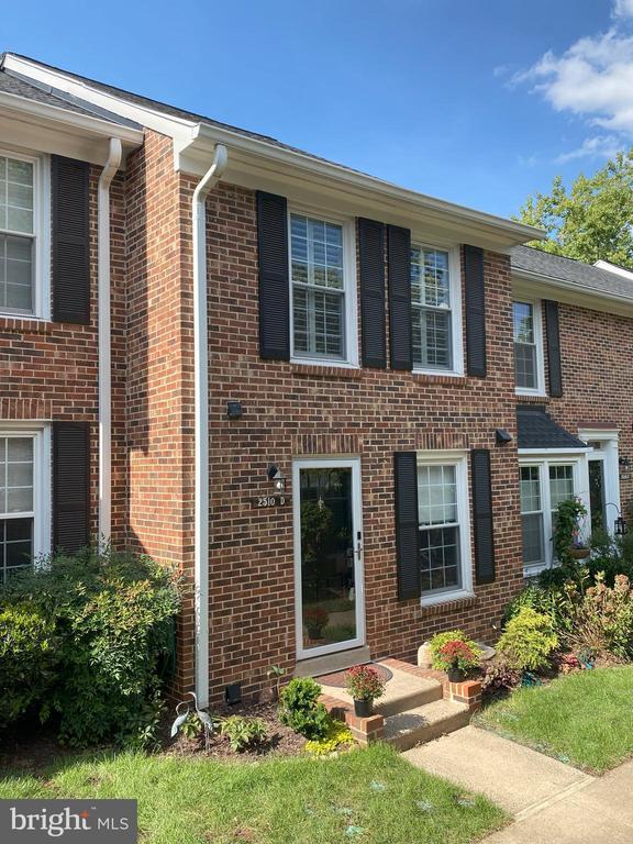Building Photo - 2510 S Arlington Mill Dr