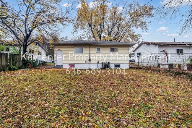 Building Photo - COMING SOON - Charming 3-Bedroom Home with Spacious Yard in North St. Louis County