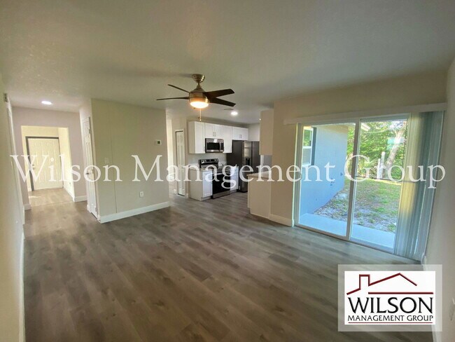 Building Photo - 1904 SW Rd