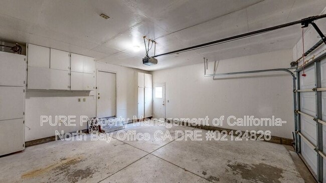 Building Photo - 22 Gilbert Way