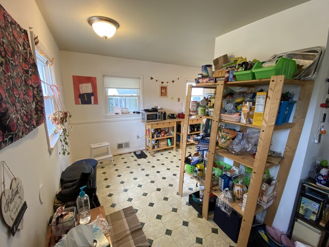 entrance to kitchen (view from front door) - 8711 36th Ave