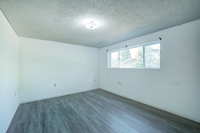 Building Photo - 5bd/3ba Edmonds House