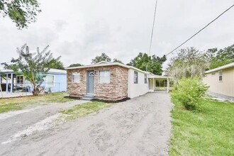 Building Photo - Charming Bungalow for rent in Lakeland