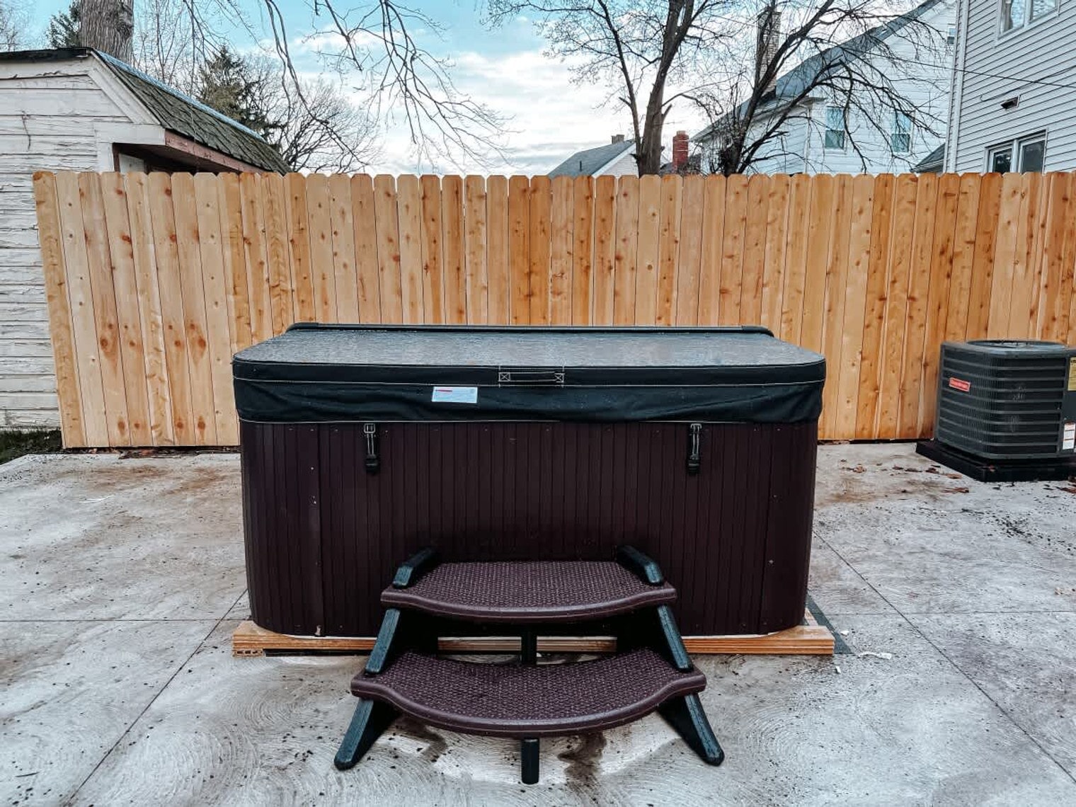 Building Photo - 3923 Victory Blvd