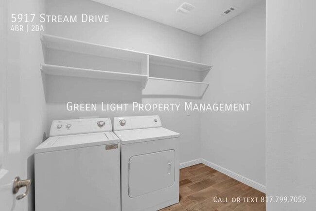 Building Photo - 5917 Stream Dr