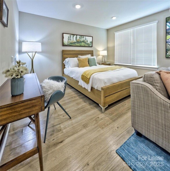 Building Photo - 8501 University Executive Park Dr