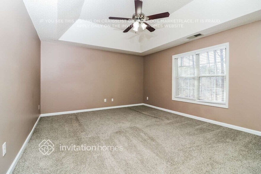 Building Photo - 4028 St George Walk SW