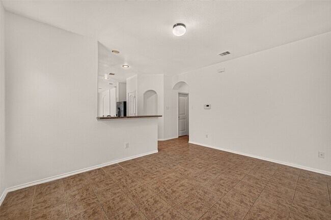 Building Photo - 22023 Westerpine Ln