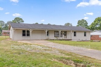Building Photo - 841 Kay Cir