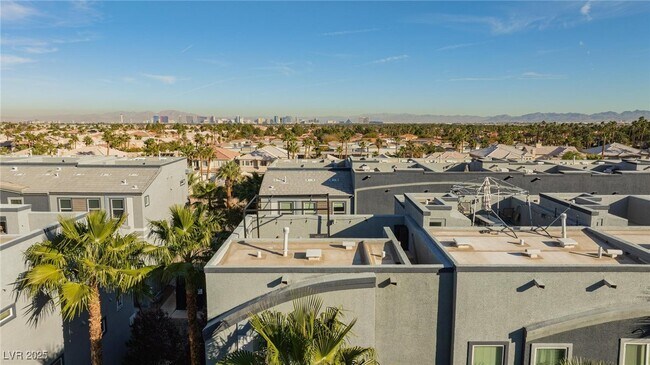 Building Photo - 9050 W Tropicana Ave