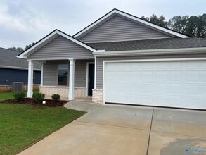 Building Photo - 22655 Dashwood Ln