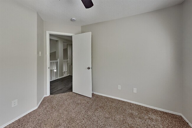 Building Photo - 1314 Buchans Dr