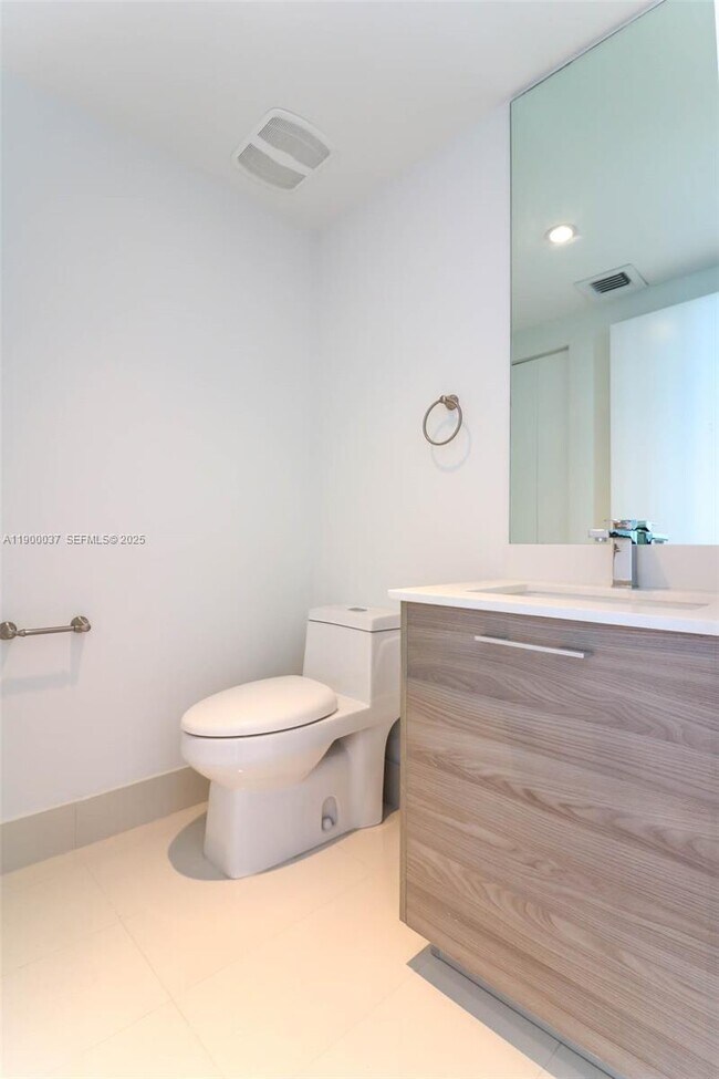 Building Photo - 1300 S Miami Ave