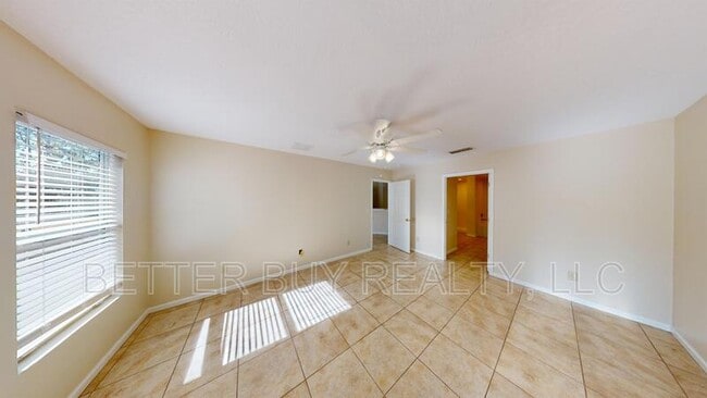 Building Photo - 16 Seaton Valley Path