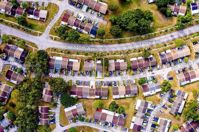 Building Photo - 5240 SW 139th Pl