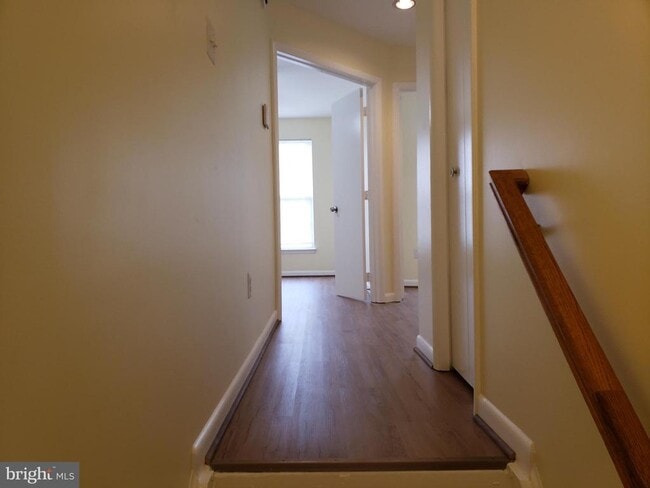 Building Photo - 18022 Royal Bonnet Cir