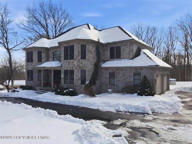 Building Photo - 5132 Pocono Park