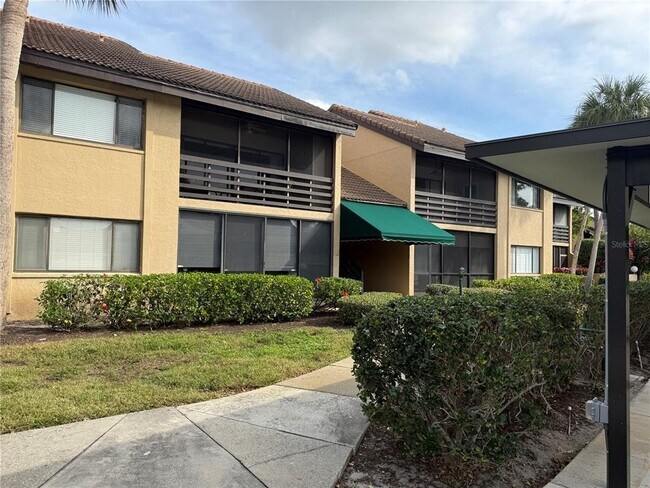 Building Photo - 5631 Ashton Lake Dr