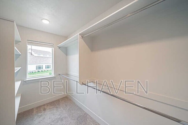 Building Photo - 651 S 2400 W