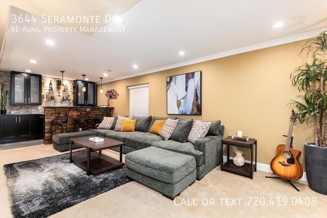 Building Photo - 3644 Seramonte Dr