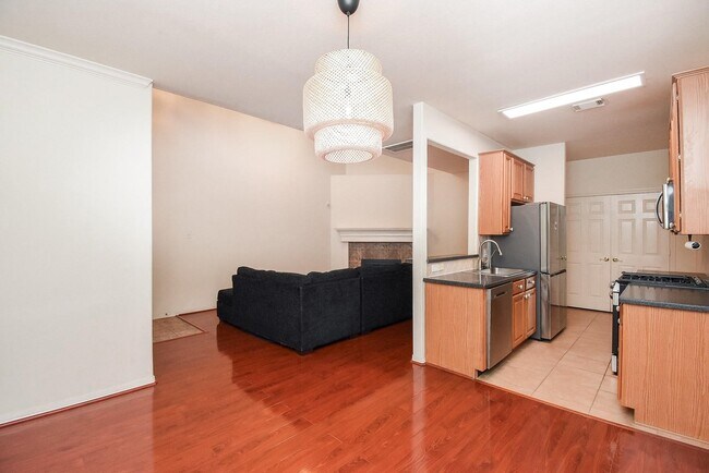 Building Photo - 13646 Garden Grove Ct