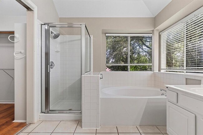 Building Photo - 7021 Gentle Oak Dr