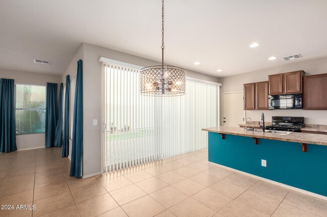 Building Photo - 3464 S Bluejay Dr