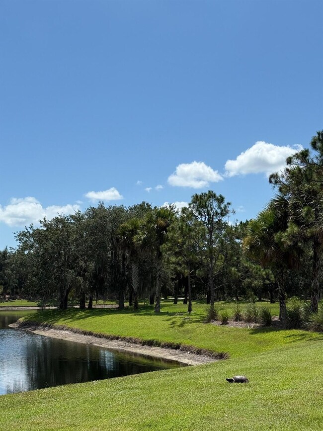 Building Photo - 187 SE Via Sangro