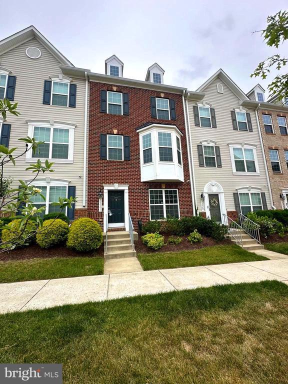 Building Photo - 5331 Greenwich Cir