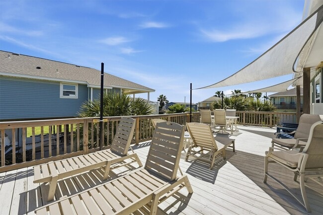 Building Photo - 4031 Panola Dr