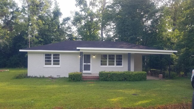 Primary Photo - 2 Bedroom Home in Nashville!!