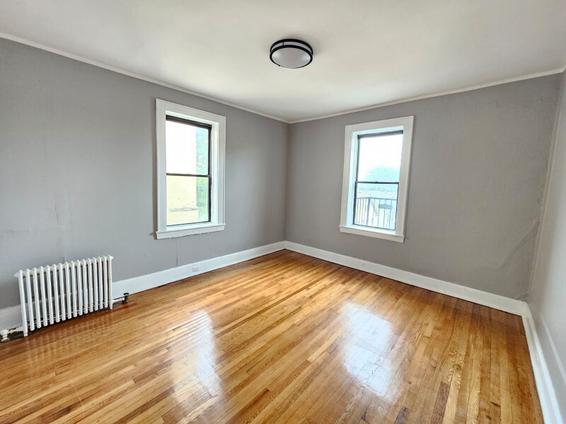Building Photo - 350 Elmora Ave