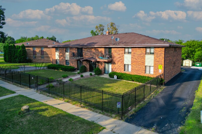 Building Photo - 7512 N Granville Rd