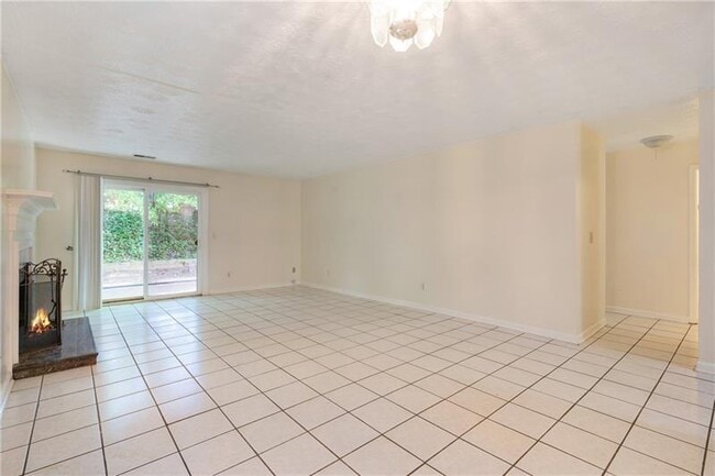 Building Photo - 5000 Village Green Way