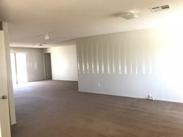 Building Photo - 4 BED.,2BA. IN  MOUNTAIN VIEW