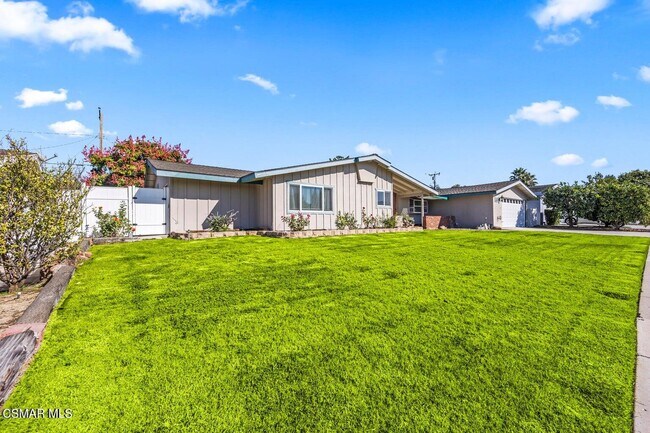 Building Photo - 1217 Coventry Dr