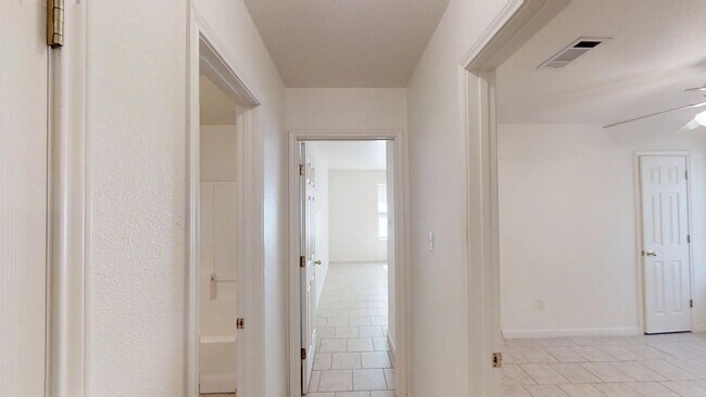 Building Photo - ALL TILE DUPLEX IN NOLANVILLE!!!