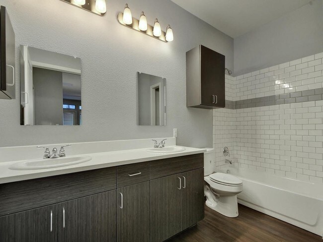 Building Photo - 2822 Rio Grande St