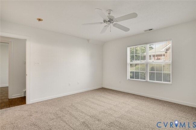 Building Photo - 1542 Patriot Cir