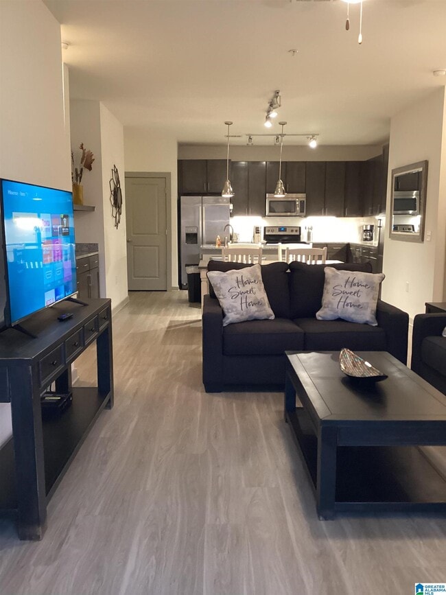 Building Photo - 3118 Reserve Ct