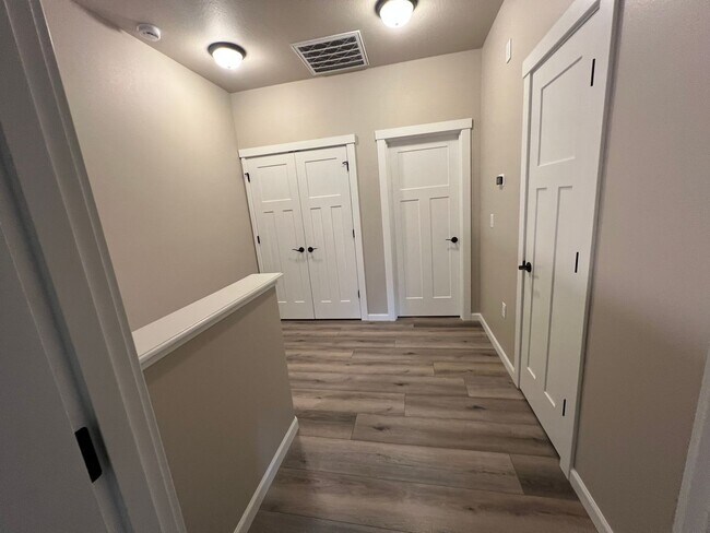 Building Photo - 2BED 2.5 BATH-NEWLY BUILT TOWNHOME IN A QUIET NEIGHBORHOOD