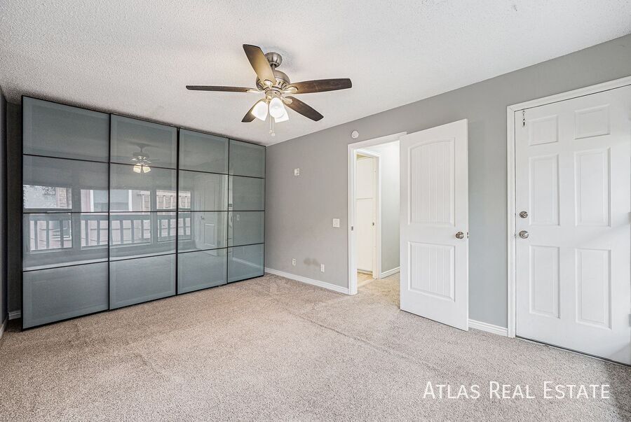Building Photo - 1273 S Crystal Way