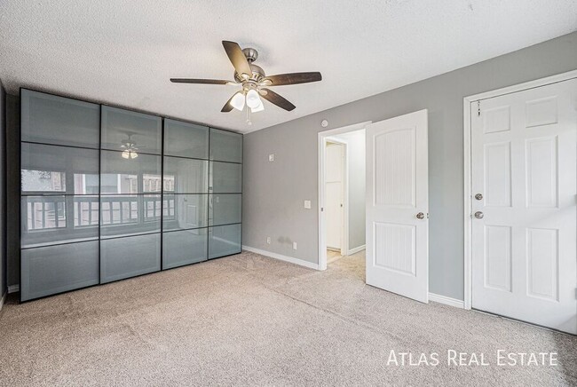 Building Photo - 1273 S Crystal Way